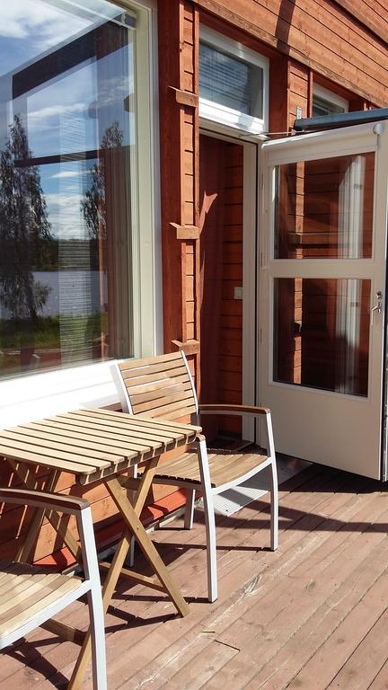 Jokiniemen Matkailu Hotel Alapitkä Kültér fotó